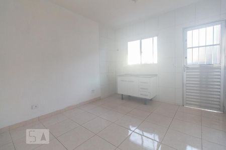 Studio de kitnet/studio para alugar com 1 quarto, 20m² em Jardim Independência, São Paulo