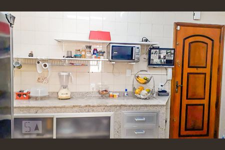 Cozinha de apartamento para alugar com 3 quartos, 100m² em Jardim Guanabara, Rio de Janeiro