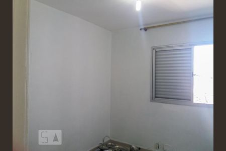 Quarto 2 de apartamento para alugar com 2 quartos, 50m² em Vila Ipojuca, São Paulo