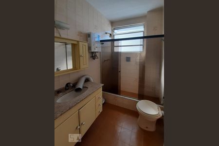 Banheiro de apartamento para alugar com 2 quartos, 64m² em Grajaú, Rio de Janeiro