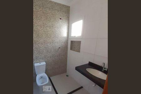 Casa à venda com 120m², 3 quartos e sem vagaBanheiro do quarto 3