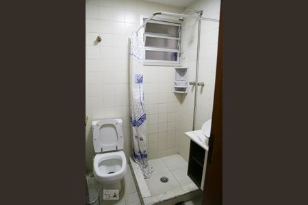 Banheiro de apartamento à venda com 2 quartos, 60m² em Chácara Inglesa, São Paulo