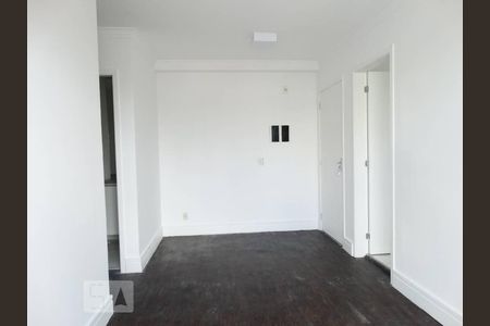 Sala de apartamento para alugar com 2 quartos, 50m² em Quinta da Paineira, São Paulo