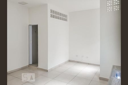 Sala / Quarto de casa para alugar com 1 quarto, 25m² em Ipiranga, São Paulo