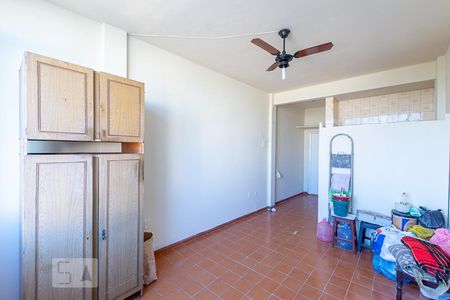 Sala de kitnet/studio para alugar com 1 quarto, 22m² em Centro, Niterói