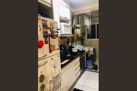 Cozinha/Área de Serviço de apartamento à venda com 3 quartos, 69m² em Vila das Mercês, São Paulo