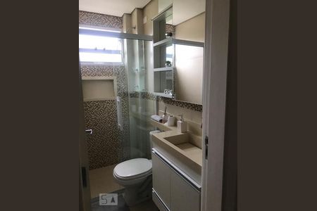 Banheiro de apartamento para alugar com 2 quartos, 48m² em Pinheiros, São Paulo