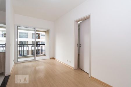 Sala de apartamento para alugar com 1 quarto, 49m² em Melville Empresarial Ii, Barueri