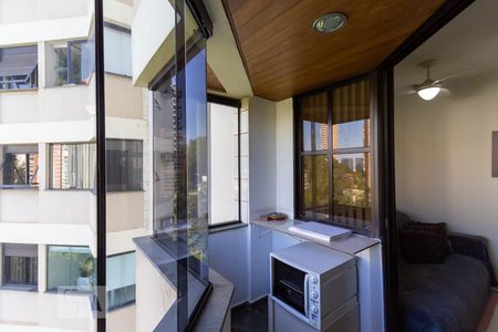 Varanda de apartamento para alugar com 1 quarto, 45m² em Paraíso do Morumbi, São Paulo