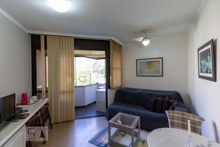 Sala de apartamento para alugar com 1 quarto, 45m² em Paraíso do Morumbi, São Paulo