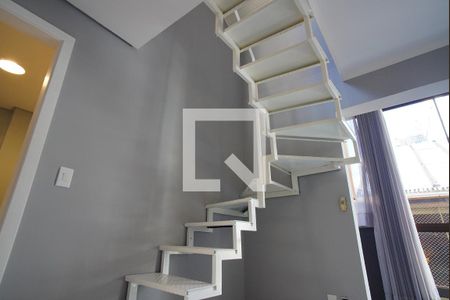 Escada para cobertura de apartamento à venda com 2 quartos, 92m² em Auxiliadora, Porto Alegre