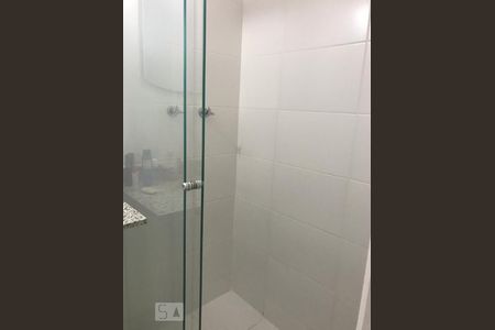 Banheiro de apartamento à venda com 2 quartos, 64m² em Jardim Parque Morumbi, São Paulo