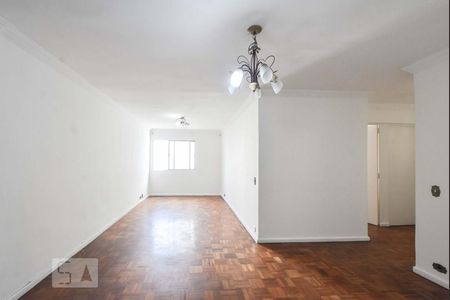 Sala de apartamento à venda com 2 quartos, 76m² em Campo Belo, São Paulo