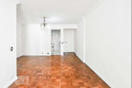 Sala de apartamento à venda com 2 quartos, 76m² em Campo Belo, São Paulo