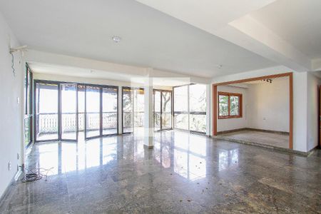 Sala de casa de condomínio para alugar com 4 quartos, 486m² em Itanhangá, Rio de Janeiro