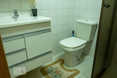 Banheiro de apartamento à venda com 3 quartos, 65m² em Vila Regina ( Zona Leste), São Paulo