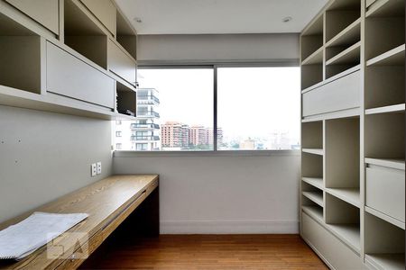 Escritório de apartamento à venda com 3 quartos, 240m² em Alto da Lapa, São Paulo