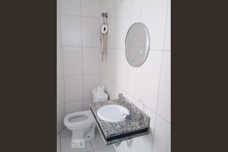 Banheiro Suite 2 de casa de condomínio para alugar com 2 quartos, 60m² em Penha de França, São Paulo