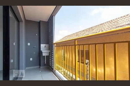 Varanda de kitnet/studio à venda com 1 quarto, 28m² em Vila Carrão, São Paulo