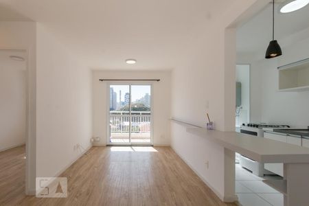 Sala de apartamento para alugar com 2 quartos, 60m² em Santo Amaro, São Paulo