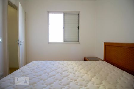 Quarto 1 de apartamento para alugar com 2 quartos, 55m² em Vila Gomes, São Paulo
