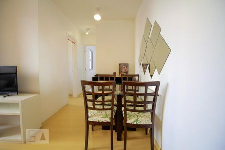 Sala  de apartamento para alugar com 2 quartos, 55m² em Vila Gomes, São Paulo