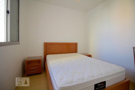 Quarto 1 de apartamento para alugar com 2 quartos, 55m² em Vila Gomes, São Paulo