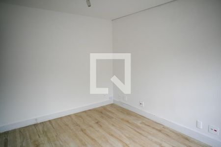 Quarto 1 de casa para alugar com 3 quartos, 261m² em Aclimação, São Paulo