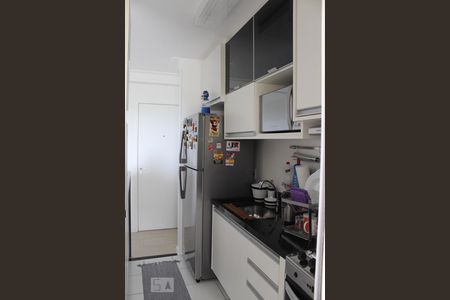 Cozinha de apartamento à venda com 2 quartos, 53m² em Vila Moraes, São Paulo
