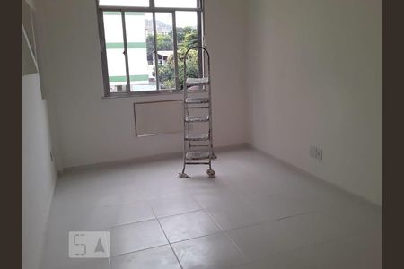 Sala de apartamento para alugar com 3 quartos, 60m² em Tanque, Rio de Janeiro