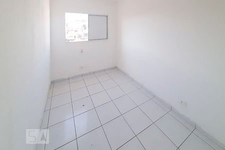 Quarto 02 de casa de condomínio para alugar com 3 quartos, 70m² em Chácara Mafalda, São Paulo