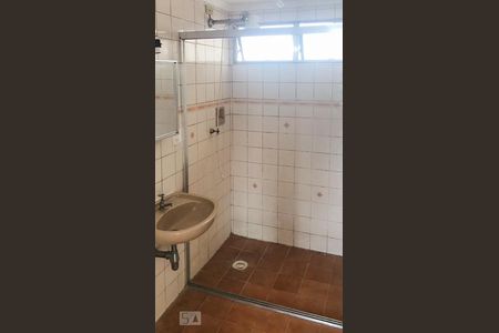 Banheiro de apartamento à venda com 1 quarto, 42m² em Liberdade, São Paulo