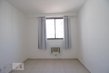 Suite de apartamento para alugar com 3 quartos, 73m² em Recreio dos Bandeirantes, Rio de Janeiro