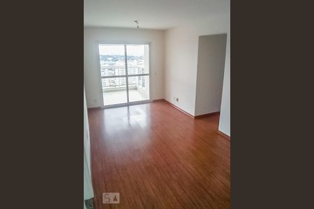 Sala de apartamento para alugar com 3 quartos, 82m² em Vila Sônia, São Paulo