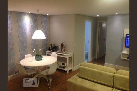 Sala de apartamento para alugar com 2 quartos, 64m² em Jardim Parque Morumbi, São Paulo