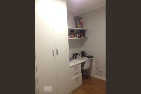 Suíte de apartamento para alugar com 2 quartos, 64m² em Jardim Parque Morumbi, São Paulo