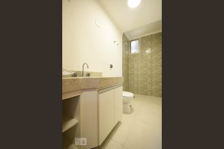 Banheiro de apartamento à venda com 3 quartos, 100m² em Jardim Taboão, São Paulo