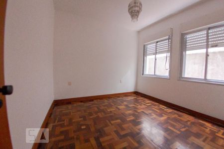 Quarto 2 de apartamento para alugar com 2 quartos, 70m² em Rio Branco, Porto Alegre