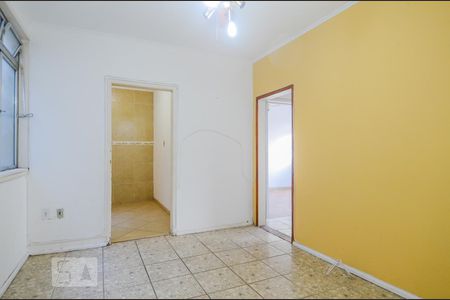 Sala de apartamento à venda com 2 quartos, 62m² em Cidade Baixa, Porto Alegre