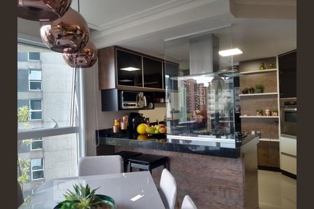 Cozinha de apartamento à venda com 1 quarto, 104m² em Jardim Sílvia, Santo André