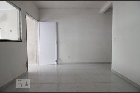 Sala de casa para alugar com 2 quartos, 80m² em Jardim Monte Kemel, São Paulo