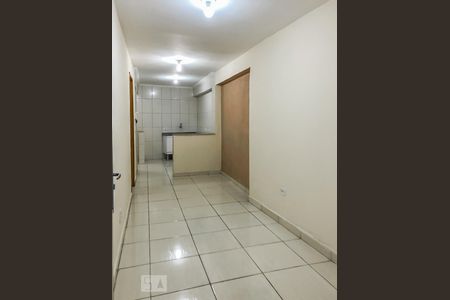 Casa de Condomínio para alugar com 1 quarto, 40m² em Jardim Maria Estela, São Paulo