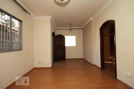 Sala de casa para alugar com 3 quartos, 240m² em Vila São José (ipiranga), São Paulo