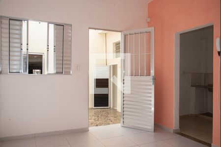 Quarto/Sala de casa de condomínio para alugar com 1 quarto, 35m² em Saúde, São Paulo