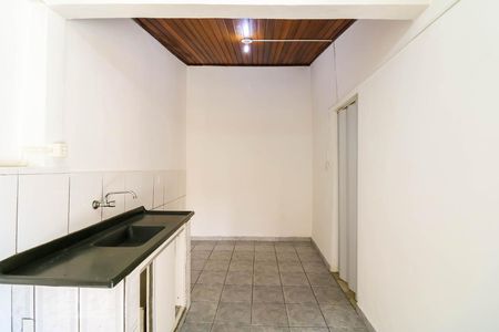 Cozinha de casa para alugar com 1 quarto, 30m² em Vila Maria, São Paulo
