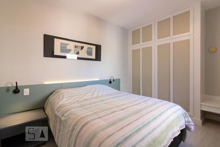 Suíte de apartamento para alugar com 1 quarto, 48m² em Itaim Bibi, São Paulo