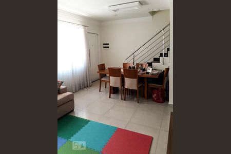 Sala  de casa de condomínio à venda com 3 quartos, 89m² em Vila Lúcia, São Paulo