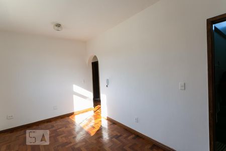 Sala de apartamento à venda com 3 quartos, 70m² em Concórdia, Belo Horizonte