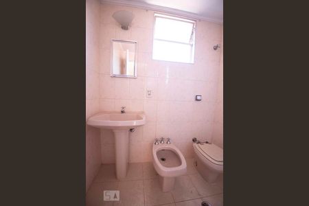 banheiro de apartamento à venda com 2 quartos, 68m² em Parque Itália, Campinas