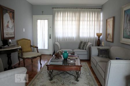 Sala de Estar de casa para alugar com 3 quartos, 170m² em Vila Municipal, Jundiaí